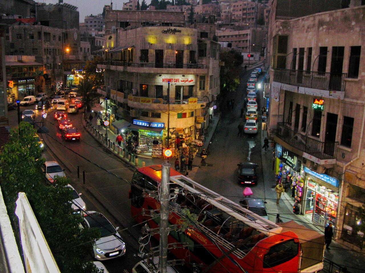 Cliff Hostel Amman Buitenkant foto